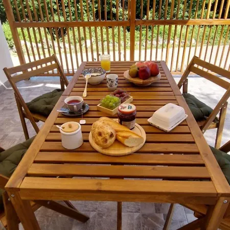 House - Lola Hébergement de vacances Belej